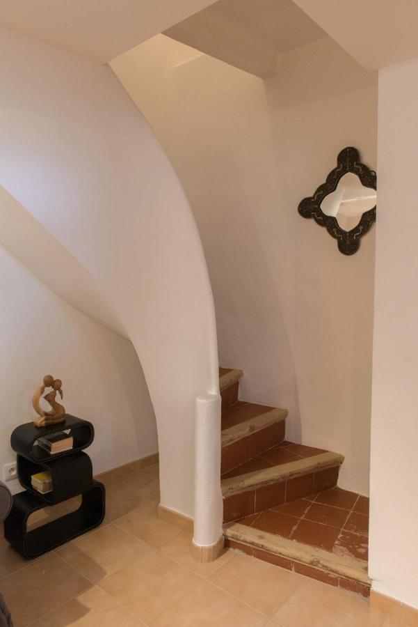 Hotel Le Relais De Pigasse à Ouveillan Extérieur photo